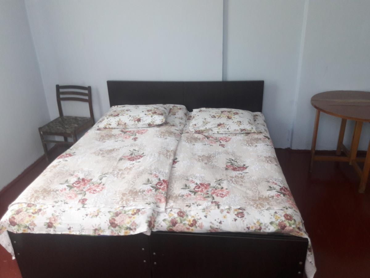 Joni Guest House Батумі Екстер'єр фото